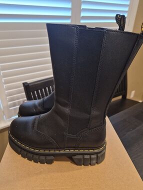 Dr Marten Audrick Chelsea Tall Boot